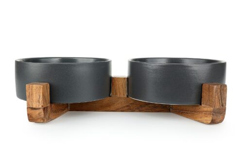 miski-ceramiczne-na-stojaku-drewnianym