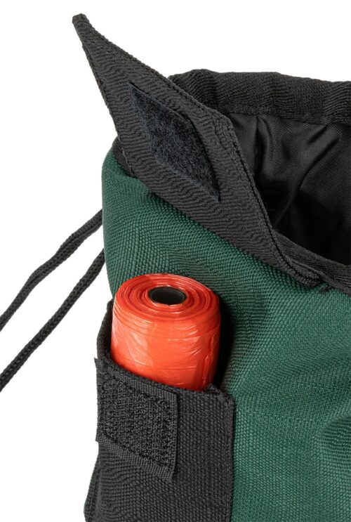 saszetka-2w1-przysmaki-worki-na-odchody-zielona